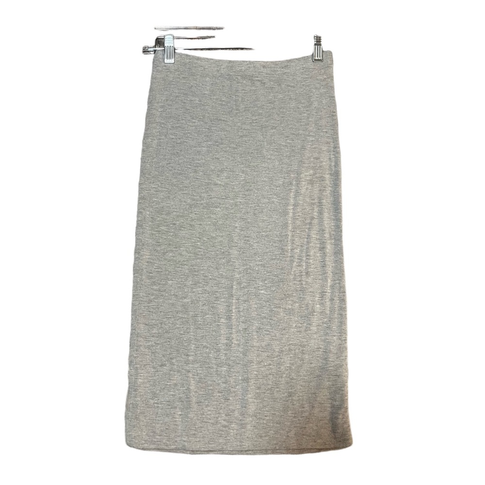 Stretchy midi skirt